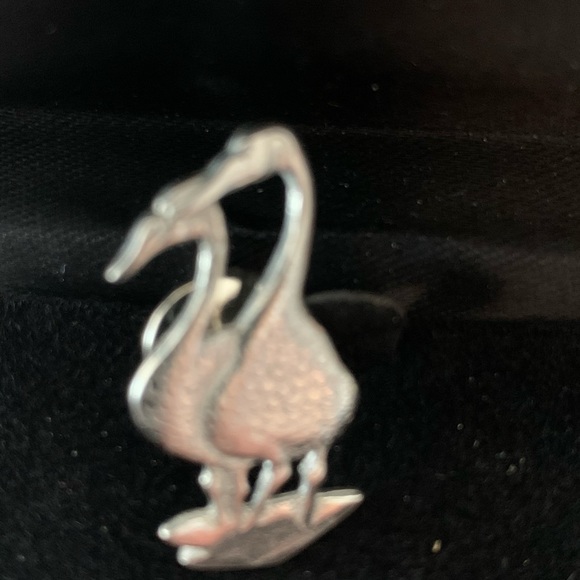 P Buckley moss lapel pin - Picture 3 of 3